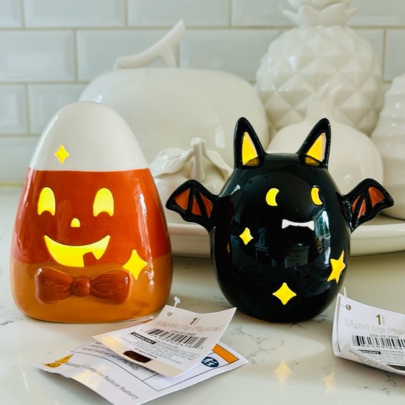 Target Bulleyes Light Up Halloween Ceramic figurines - Picture 1 of 15